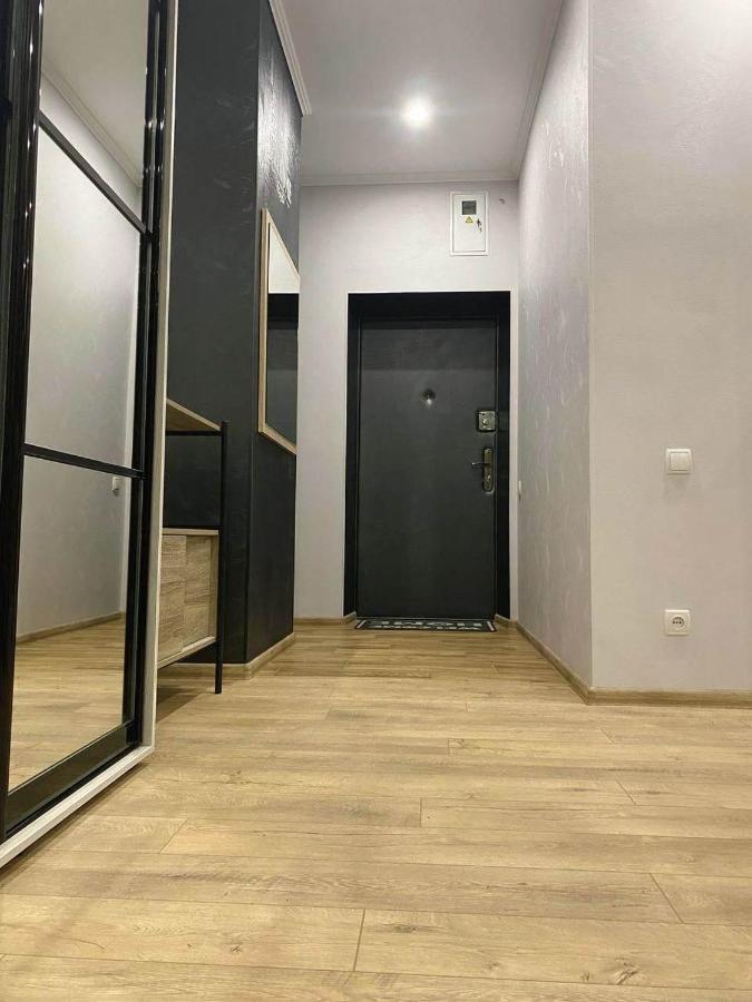 Stylish Apartment In The Historic Center Cernihiv Exterior foto